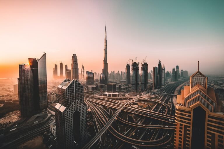 5 Attractions to Visit in Dubai