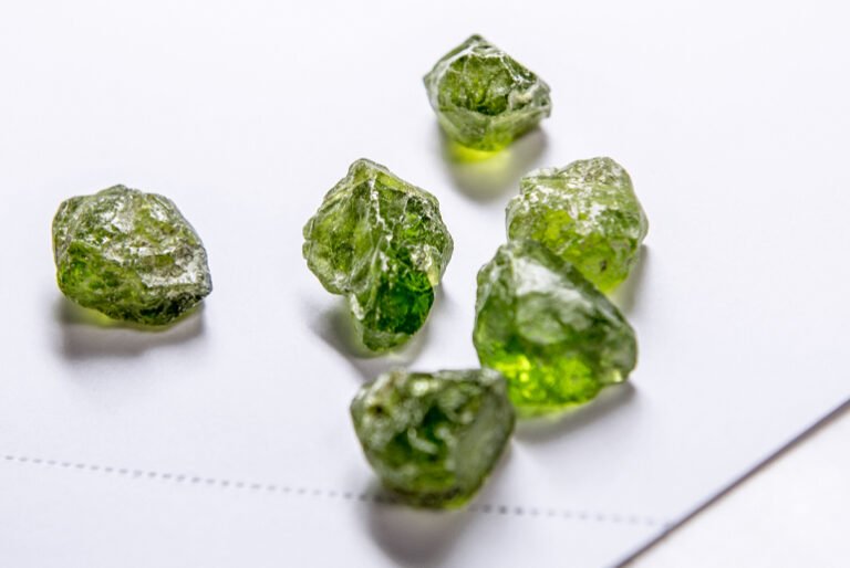 Gemstone Treasures: A Closer Look at Opulent Neck Adornments